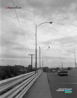 001 - Lampadaires
