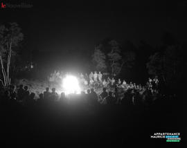 002 - Feu de camp