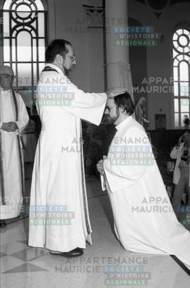 Ordination d'un prêtre à Saint-Tite