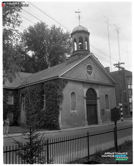 001 - Église St-James