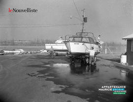 001 - Yachts