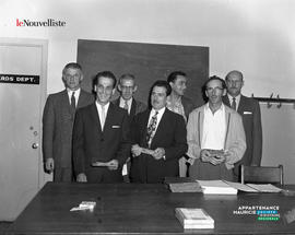 002 - Groupe d'hommes