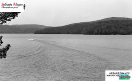 Vue sur un lac