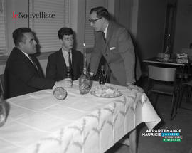 001 - Trois hommes