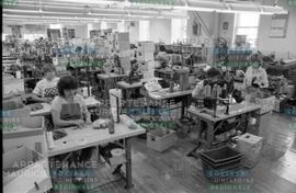 Personnes dans un atelier