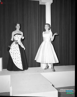 002 - Mannequins