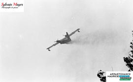 Avion-citerne en action