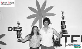 Personnes avec des trophées