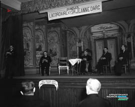 002 - Conférence