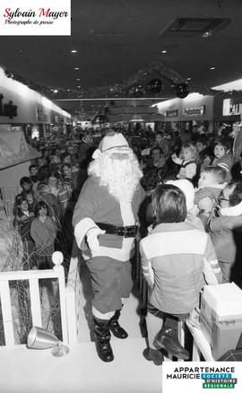 Père Noël arrivant