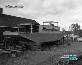 002 - Bateau