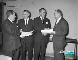001 - Remise certificats