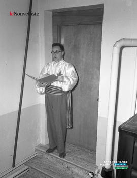 001 - Groupe d'hommes en voyage au États-Unis