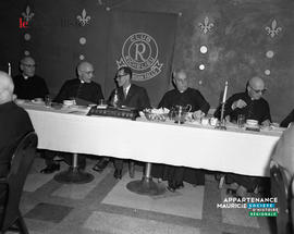 001 - Souper de l'autorité religieuse