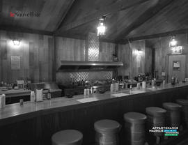 004 - Restaurant