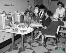 001 - Dames auxiliaires
