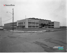 003 - École