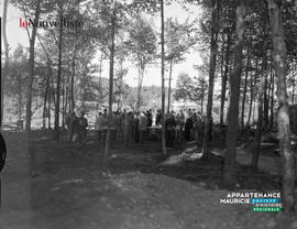 002 - Réunion hommes forêt