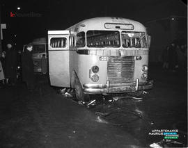 013 - Autobus