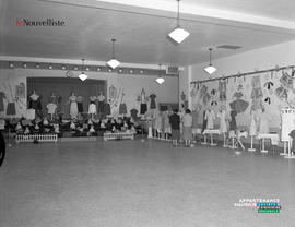 002 - Exposition