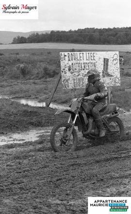 Pilote de motocross
