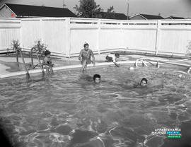 001 - Piscine