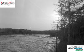 Vue sur la rivière