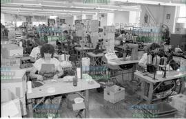 Personnes dans un atelier