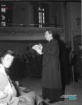 013 - Feu au séminaire
