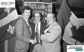 Hommes au Club Optimiste