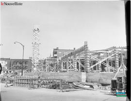 001 - Construction