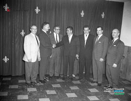 003 - Groupe d'hommes