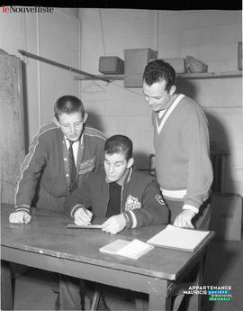003- Signature de contrat