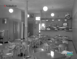 002 - Taverne intérieur