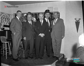 001 - Groupe de personnes
