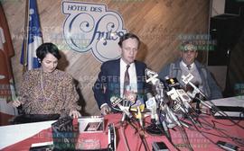 Jean et Aline Chrétien et Claude Lacoursière