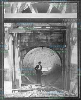 One of the penstocks as viewed through base of Balkhead - [onring contruc]