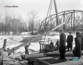 001 - Construction pont Wayagamack
