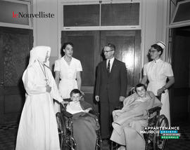 001 - Infirmières et patients