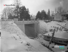 001 - Pont
