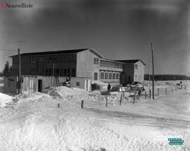 002 - École centrale en construction