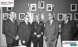 Hommes militaires