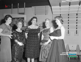 003 - Groupe de femmes