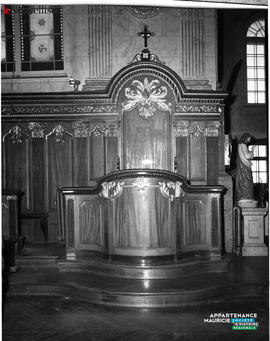 002 - Décoration église