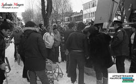 Personnes dans une rue