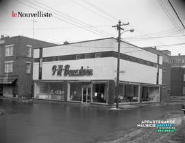001 - Magasin