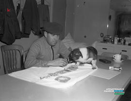001 - Homme et chien