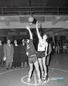 001 - Basketball