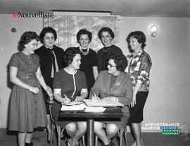 001 - Groupe de femmes