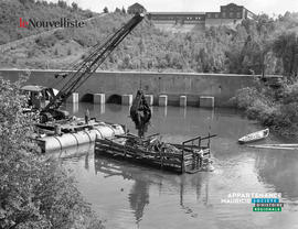 003 -  Draguage sur la rivière